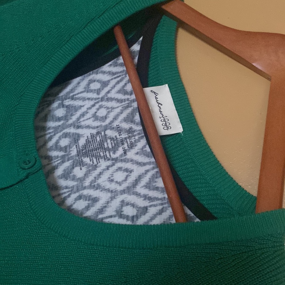 Freshman Sweater - Picture 3 of 7
